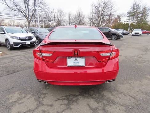 Used 2019 Honda Accord Sport image 5