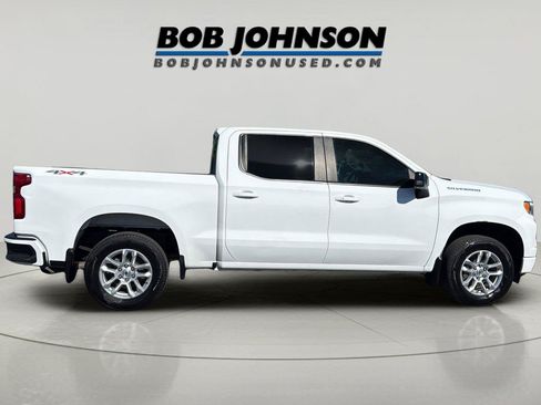 Used 2024 Chevrolet Silverado 1500 RST AWD/4WD image 8