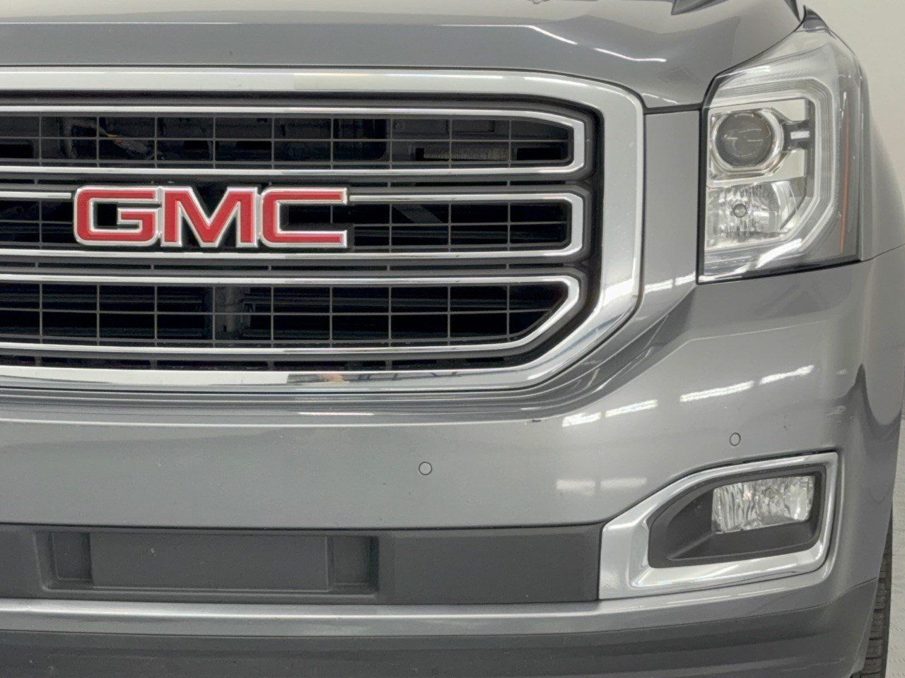 Used 2020 GMC Yukon XL SLT w/ Premium Edition RWD image 12