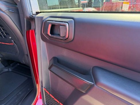 New 2025 Ford Bronco Raptor image 39