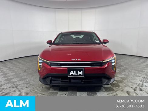 Used 2025 Kia K4 FWD image 3