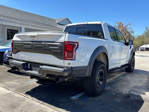 Used 2018 Ford F150 Raptor w/ Equipment Group 802A Luxury image 6