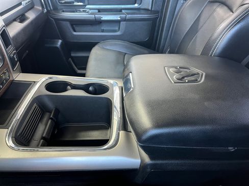 Used 2018 RAM 1500 Laramie w/ Convenience Group AWD/4WD image 27