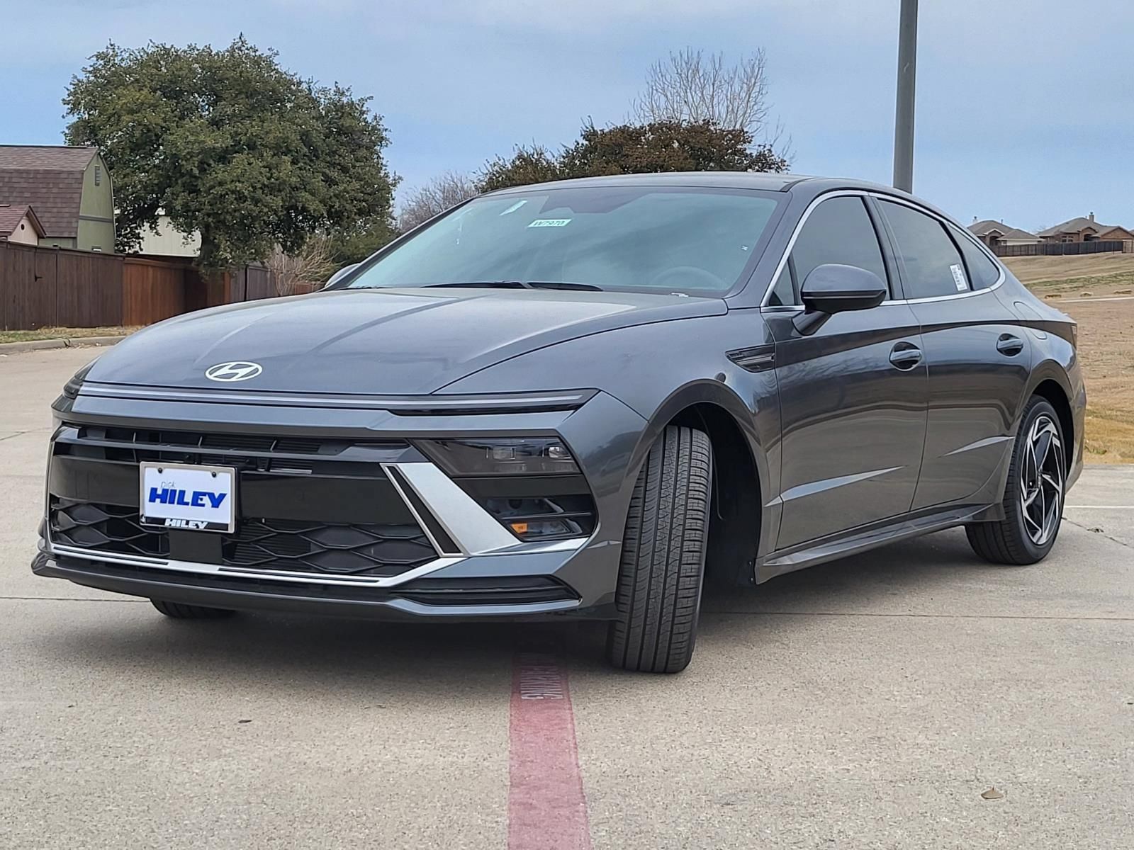 New 2026 Hyundai Sonata SEL FWD image 2