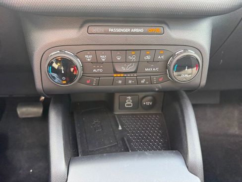 Used 2024 Ford Bronco Sport Outer Banks w/ Tech Package AWD/4WD image 14