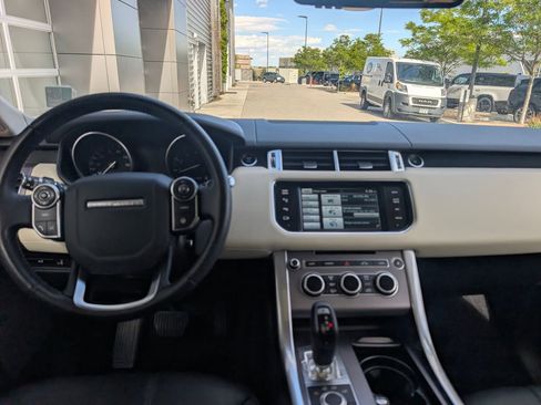 Used 2014 Land Rover Range Rover Sport HSE AWD/4WD image 21