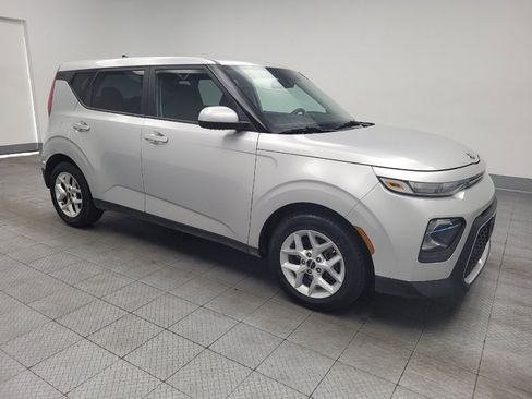 Used 2021 Kia Soul S FWD image 11