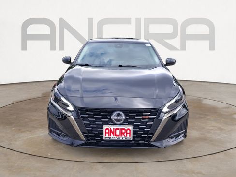 Certified 2025 Nissan Altima 2.5 SR FWD image 6