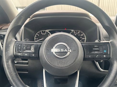 Certified 2023 Nissan Rogue SV image 16