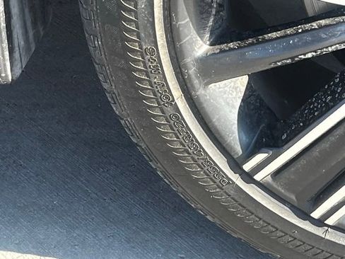 Used 2022 INFINITI QX50 Luxe w/ Appearance Package image 6