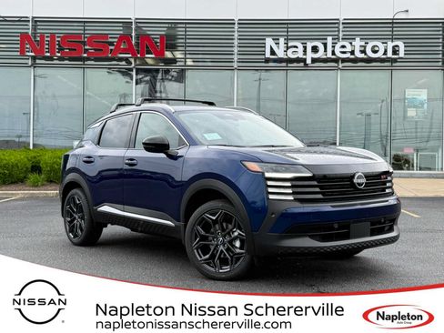 Used 2026 Nissan Kicks SR w/ Cold Weather Package AWD/4WD image 1