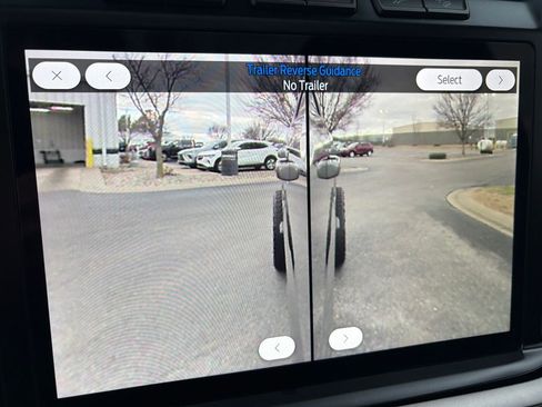 Used 2023 Ford F350 Lariat w/ Lariat Ultimate Package image 38