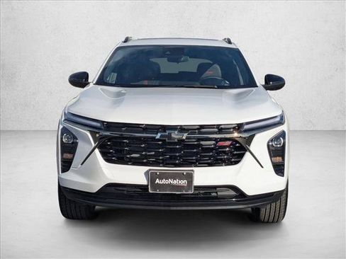 New 2026 Chevrolet Trax RS w/ Sunroof Package FWD image 6