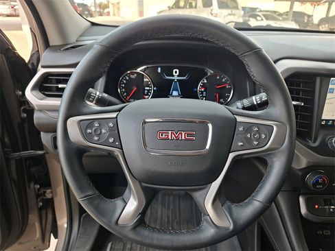 Used 2023 GMC Acadia AT4 w/ Technology Package image 14