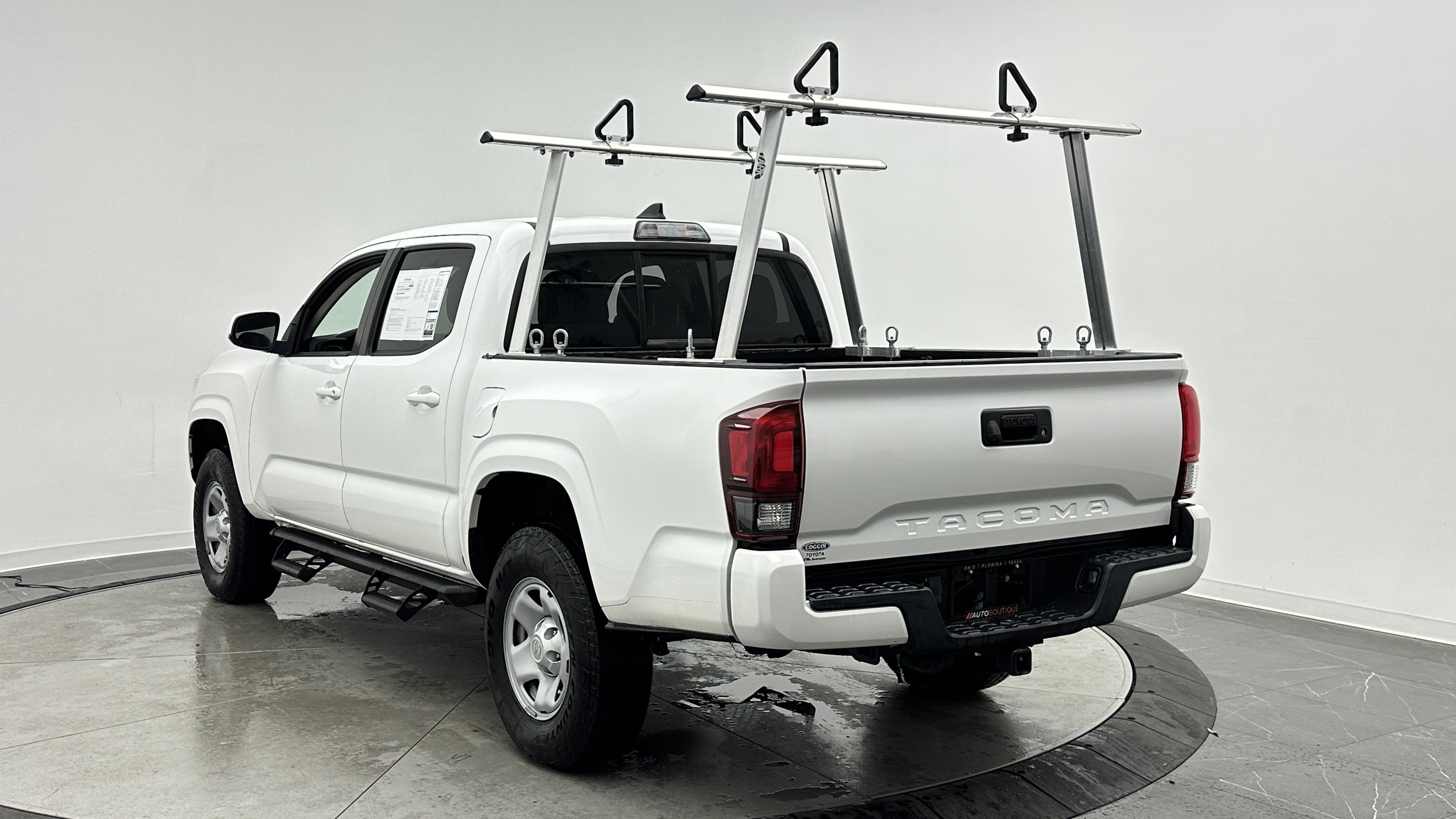 Used 2019 Toyota Tacoma SR w/ SR Convenience Package RWD image 4