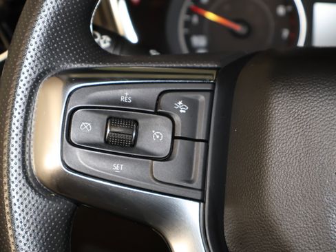 Used 2025 Chevrolet Blazer LT image 21