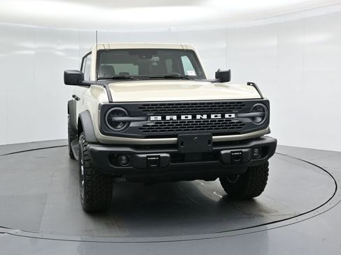 New 2025 Ford Bronco Badlands image 53