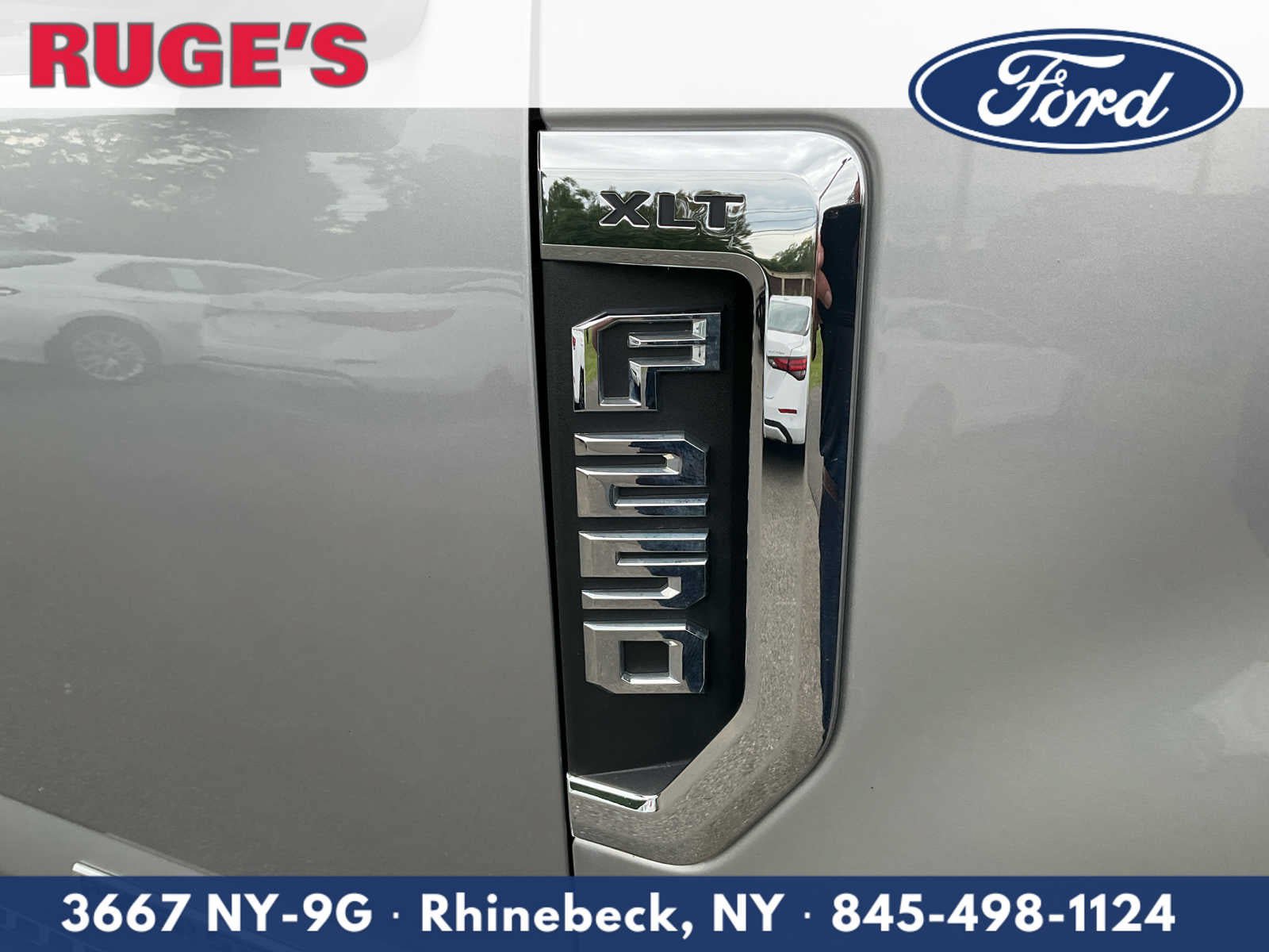 Certified 2022 Ford F250 XLT w/ XLT Premium Package AWD/4WD image 11