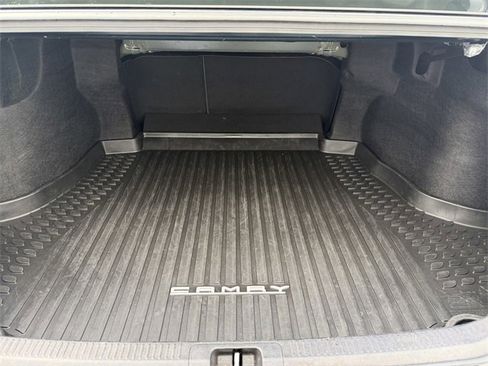 Used 2019 Toyota Camry LE image 16