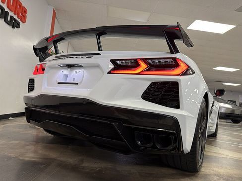 Used 2025 Chevrolet Corvette Stingray Coupe w/ LPO, Roadside Safety Package image 18