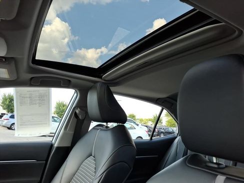 Certified 2023 Toyota Camry SE w/ Audio Upgrade Package FWD image 13