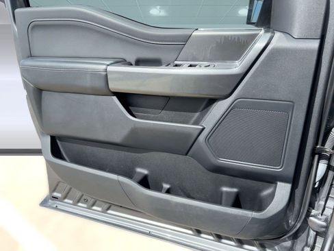 Used 2022 Ford F150 XLT w/ Equipment Group 302A High image 20