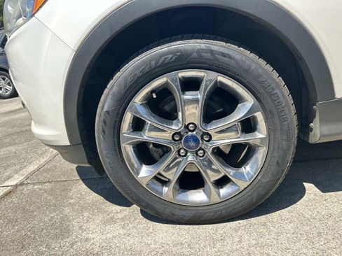 Used 2014 Ford Escape SE w/ Equipment Group 201A FWD image 4