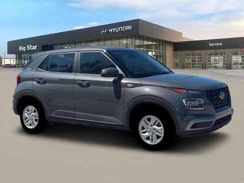New 2026 Hyundai Venue SE FWD image 10