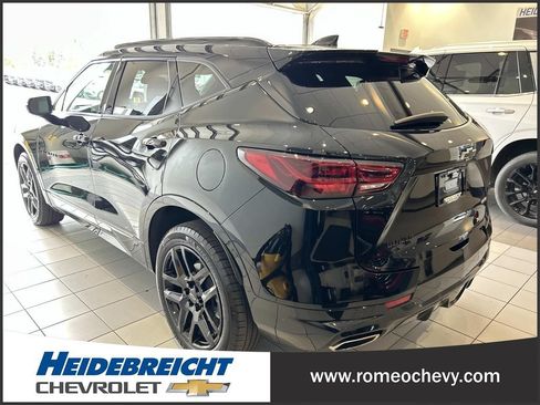 Used 2023 Chevrolet Blazer RS w/ LPO, Floor Liner Package FWD image 5