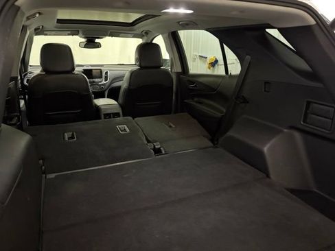 Used 2018 Chevrolet Equinox Premier AWD/4WD image 18