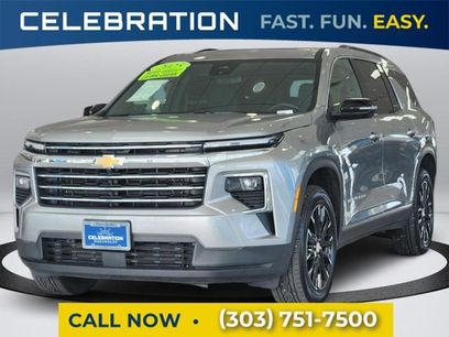 Certified 2025 Chevrolet Traverse LT w/ Sun and Wheel Package