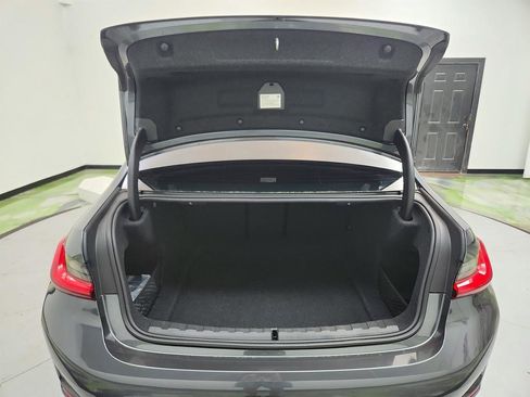 Used 2020 BMW 330i Sedan w/ Convenience Package RWD image 32