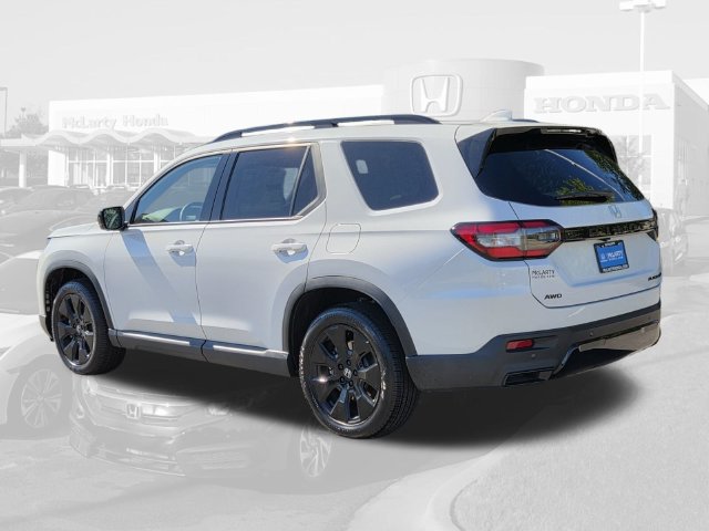 New 2026 Honda Pilot Black Edition image 3