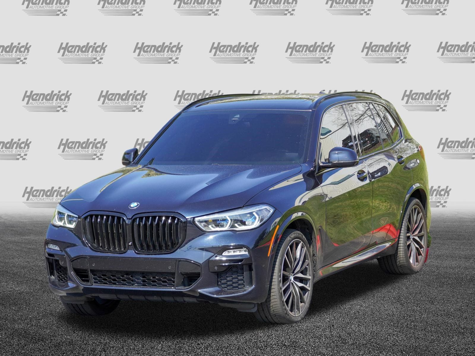 Used 2020 BMW X5 M50i w/ Dynamic Handling Package AWD/4WD image 5