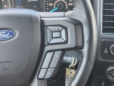 Used 2018 Ford F150 XLT w/ Equipment Group 302A Luxury AWD/4WD image 32