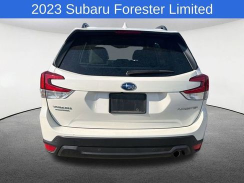 Used 2023 Subaru Forester Limited AWD/4WD image 15
