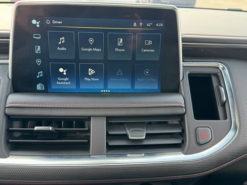 Used 2022 Chevrolet Suburban RST AWD/4WD image 13