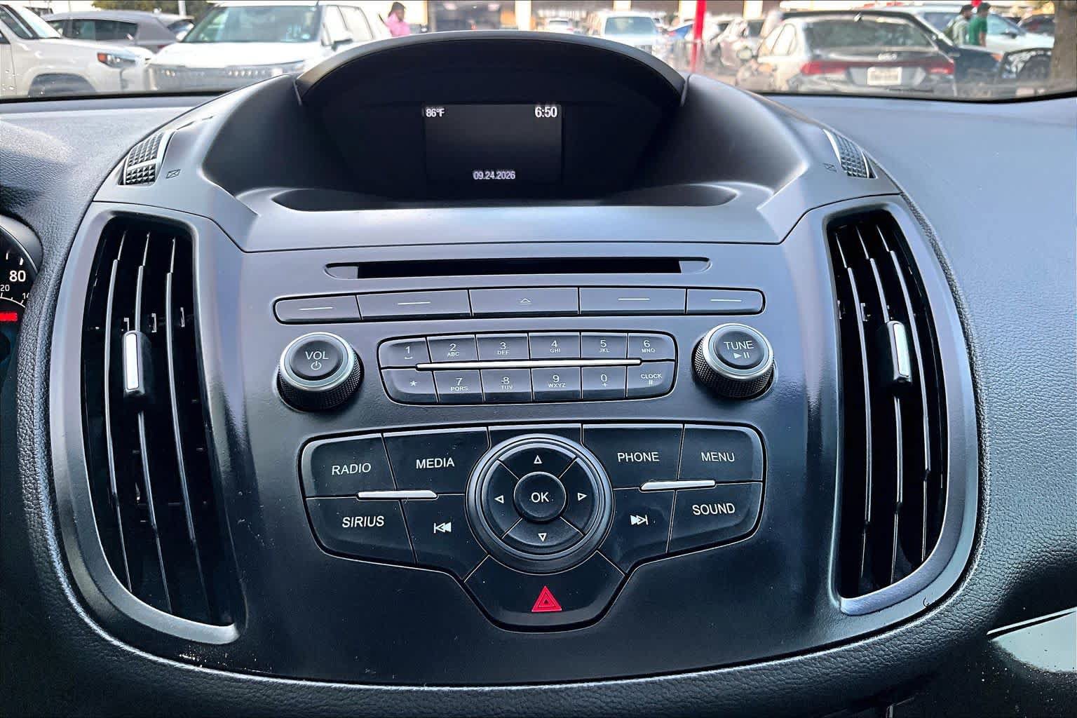 Used 2018 Ford Escape SE w/ SE Sport Appearance Package AWD/4WD image 31