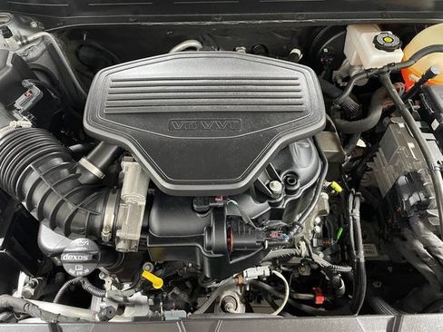 Used 2023 GMC Acadia AT4 w/ GMC Pro Grade Package AWD/4WD image 24