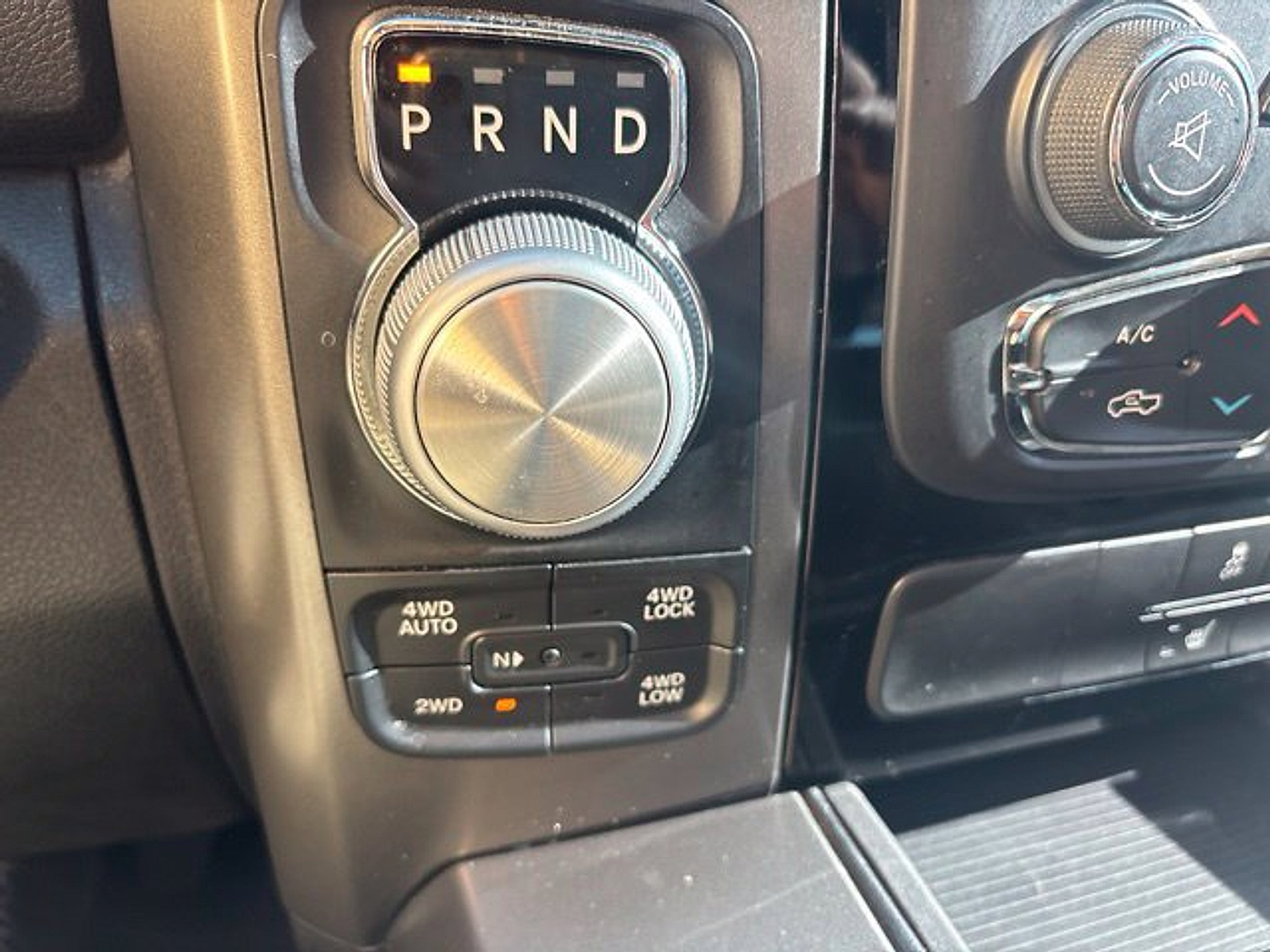 Used 2017 RAM 1500 Sport w/ Convenience Group AWD/4WD image 14