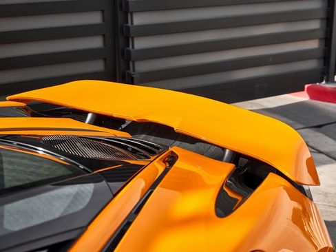 Used 2018 McLaren 720S Performance image 13
