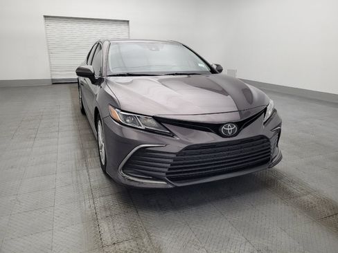 Used 2022 Toyota Camry LE FWD image 14