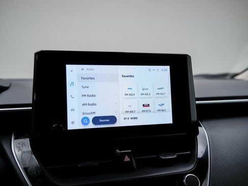 Used 2023 Toyota Corolla LE image 19