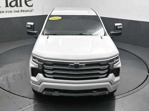 Used 2023 Chevrolet Silverado 1500 High Country w/ Technology Package AWD/4WD image 59