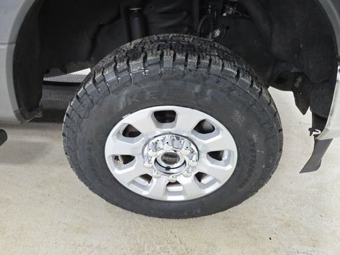 Used 2022 Ford F250 XLT image 12