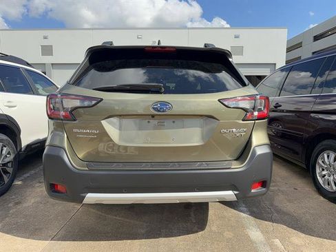 Used 2025 Subaru Outback Limited XT AWD/4WD image 5