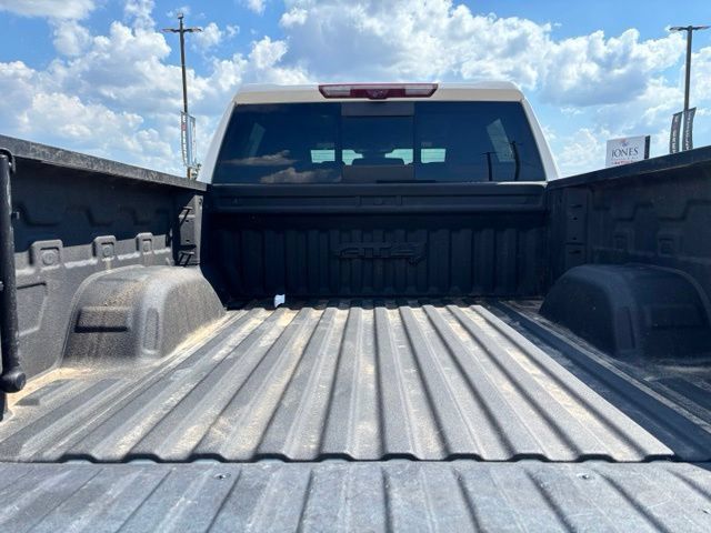 Used 2023 GMC Sierra 1500 AT4 w/ AT4 Premium Package AWD/4WD image 10