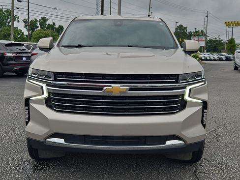 Used 2021 Chevrolet Tahoe LT w/ Rear Media and Nav Package RWD image 2