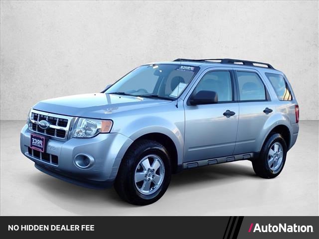 Used 2012 Ford Escape XLS FWD image 1