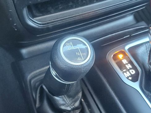 Used 2019 Jeep Wrangler Sport image 30